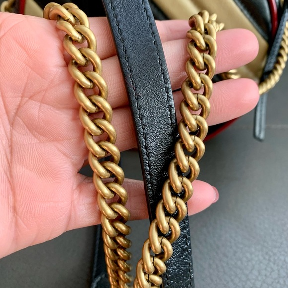 ‼️sold‼️Gucci Marmont Mini Round Striped - Picture 7 of 16
